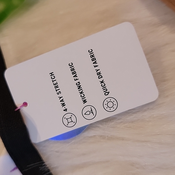 NWT VICTORIA'S Secret Incredible PINK SPORT Size small - Picture 4 of 8